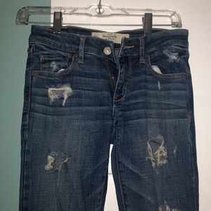 Ripped Abercrombie medium wash jeans size 00S